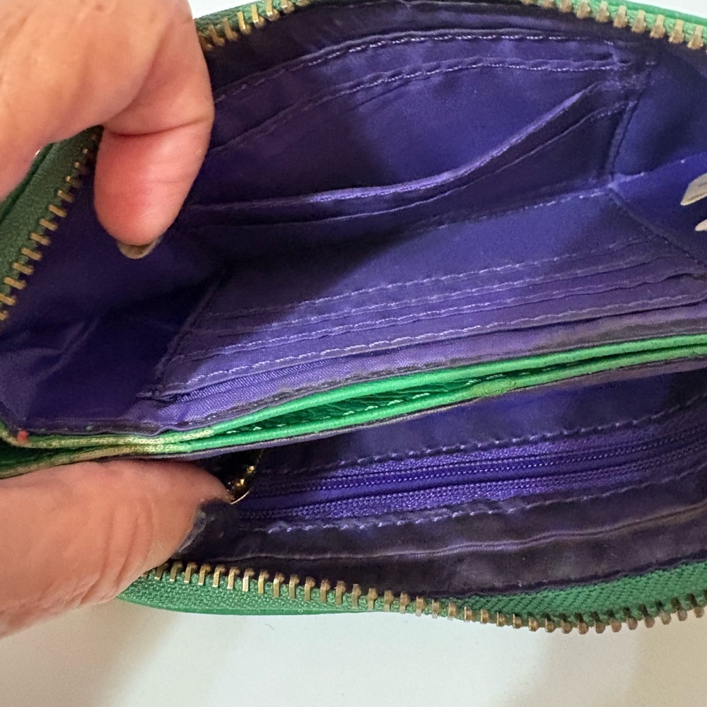 Co-Lab Vegan Harlow Coin Purse or mini wallet/wristlet - Picture 4 of 10